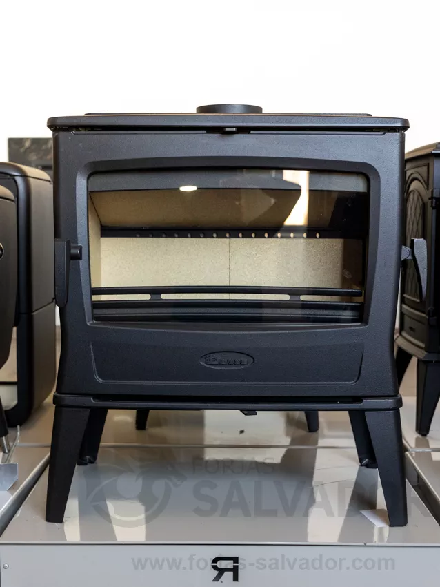 Puede ver Dovre Tai 55 WD en nuestro showroom.